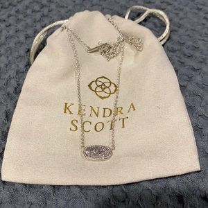 Kendra Scott necklace